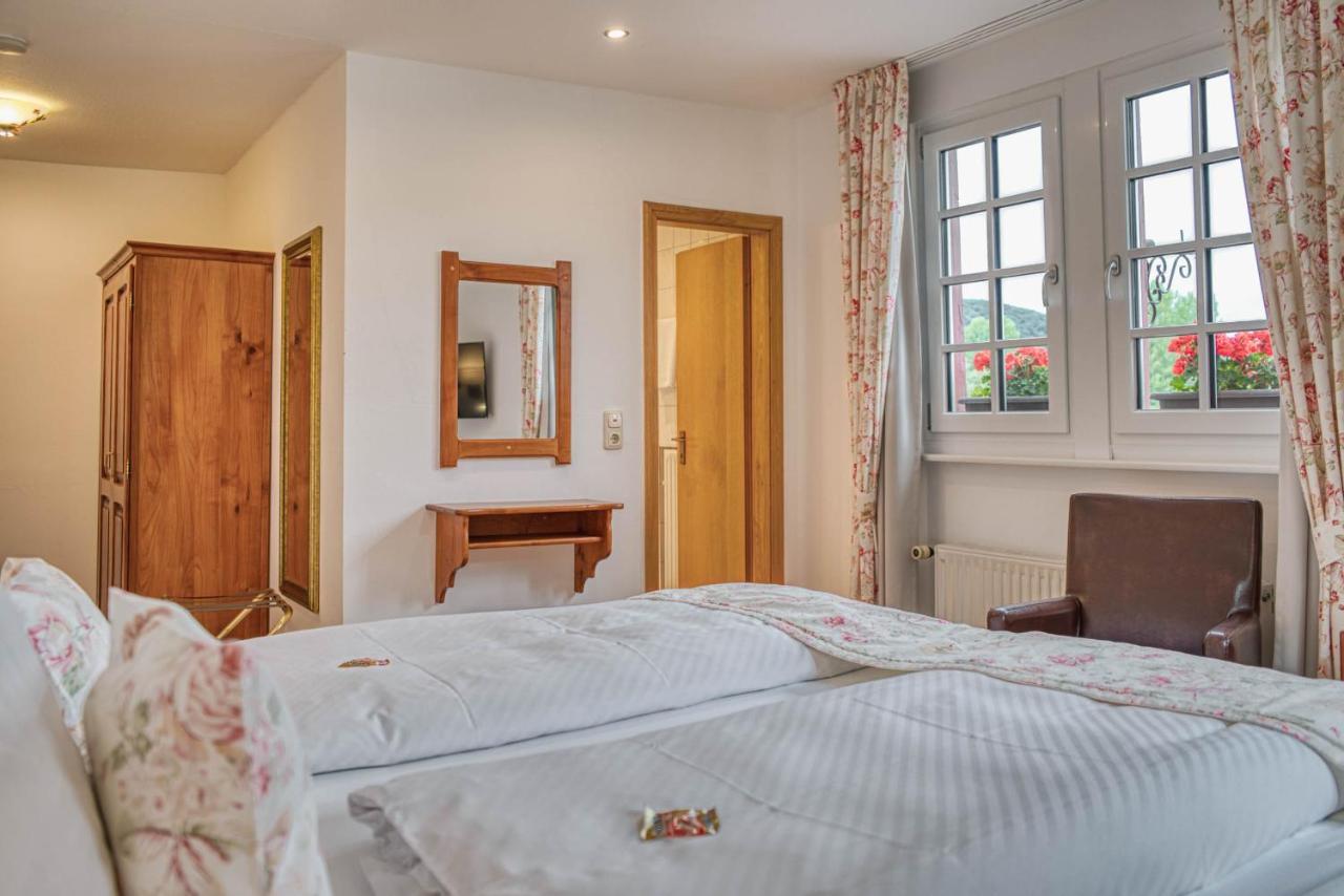 Bed and Breakfast Altes Zollhaus Beilstein  Esterno foto